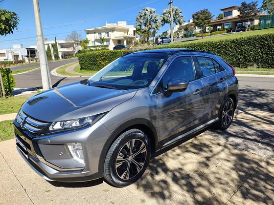MITSUBISHI ECLIPSE CROSS 1.5 MIVEC TURBO GASOLINA HPE-S CVT MITSUBISHI ECLIPSE CROSS 1.5 MIVEC TURBO GASOLINA HPE-S CVT